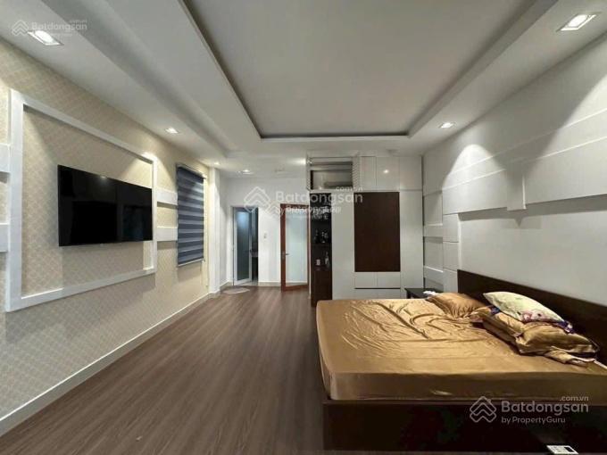 Chính chủ bán nhà kinh doanh hòa hưng p12 q10. dt 67,5m2 gần chợ hoà hưng. cho thuê 22tr/th