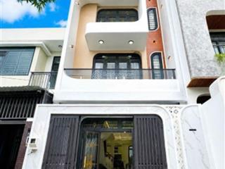 Chính chủ bán nhà võ văn tần  quận 3. 87,5m2 gần trường thcs kiến thiết. cho thuê 26tr/th