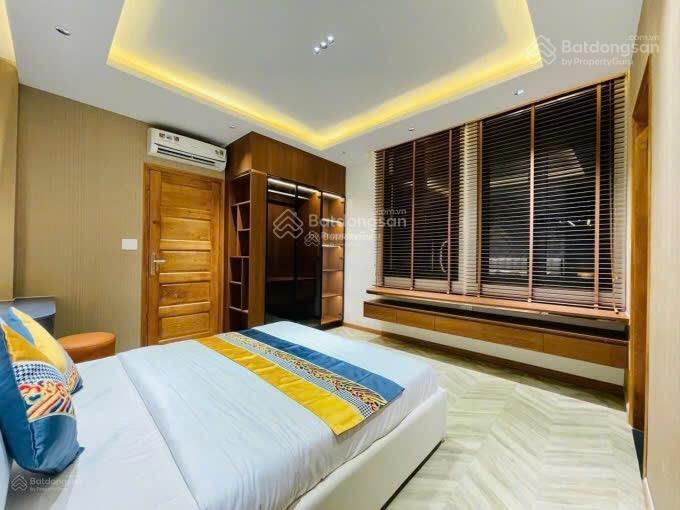 Chuyển công tác bán nhà đường nguyễn trãi, quận 1. 75,6m2 gần chợ thái bình. cho thuê 38tr