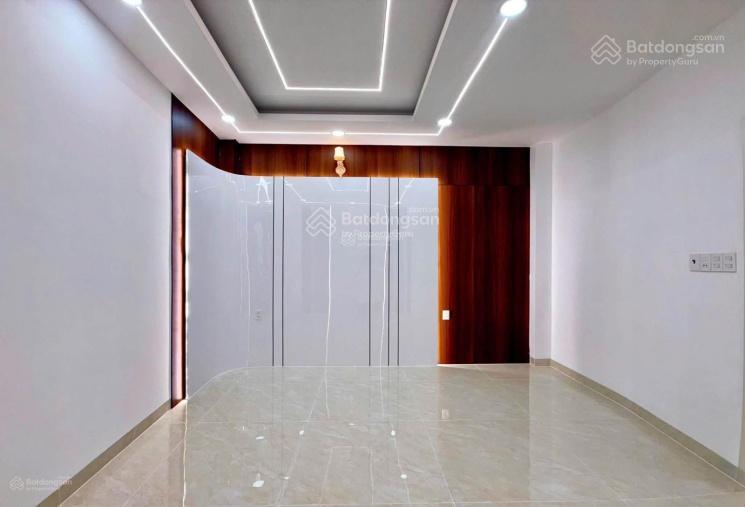 Cần vốn bán nhà nguyễn thị diệu  quận 3.  76,5m2 gần bệnh viện da liễu. đang cho thuê 20tr