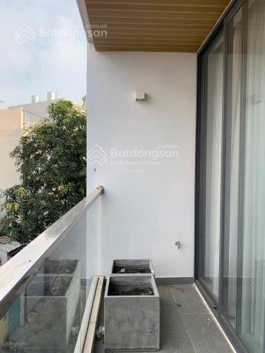 Chính chủ bán gấp nhà đường hoàng diệu p4 q4. giá 3tỷ3/72m2 gần chợ dân sinh. đang cho thuê 20tr/th