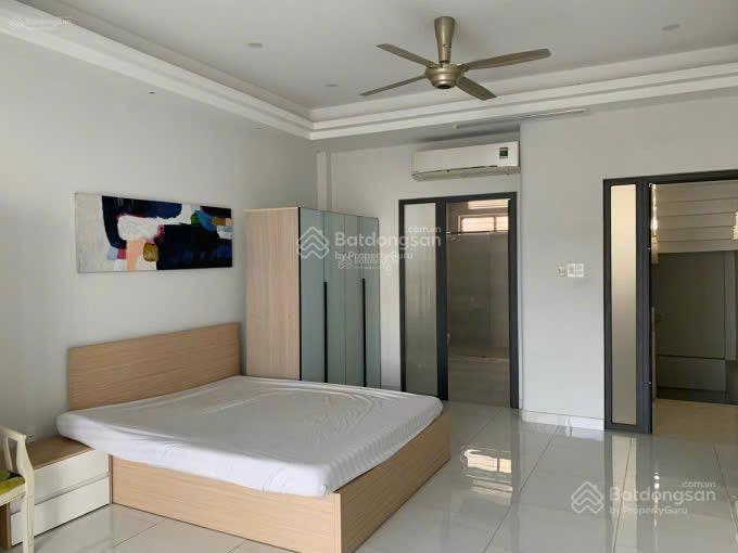 Chính chủ bán gấp nhà đường hoàng diệu p4 q4. giá 3tỷ3/72m2 gần chợ dân sinh. đang cho thuê 20tr/th