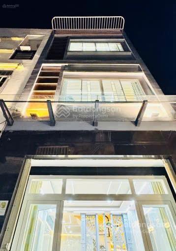 Cần vốn bán gấp nhà nguyễn đình chiểu p4 q3. giá 4tỷ3/83,5m2 gần chợ vườn chuối. đang cho thuê 25tr