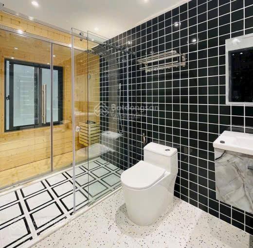 Kẹt tiền bán gấp nhà phố phùng hưng p14 q5. giá 4tỷ5/91,5m2 gần chợ vải soái. đang cho thuê 26tr/th