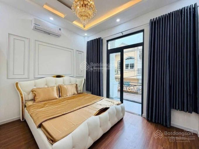 Giảm giá mạnh bán nhà nguyên hồng p11 bình thạnh. 72m2 gần chợ bà chiểu. đang cho thuê 22tr/th