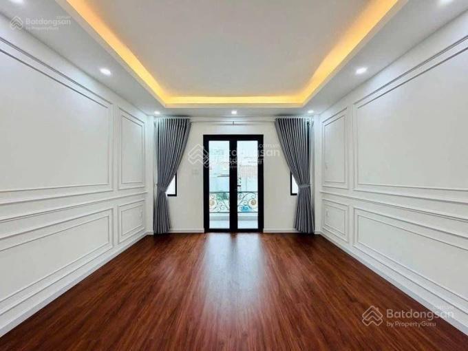 Giảm giá mạnh bán nhà nguyên hồng p11 bình thạnh. 72m2 gần chợ bà chiểu. đang cho thuê 22tr/th