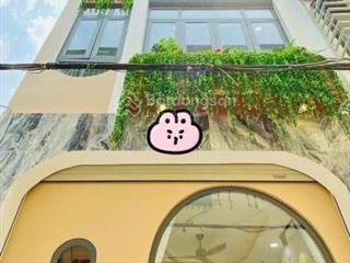 Bán gấp nhà lý tự trọng, phường bến nghé q1. 70,2m2 gần vincom center. cho thuê 26tr/th