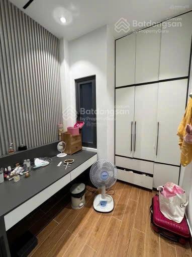 Bán nhà đường xe hơi nguyễn thị nhỏ p15 q11. dt 81,2m2 gần bách hoá xanh. đang cho thuê 20tr