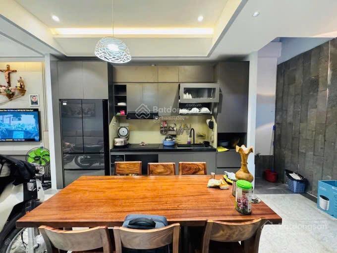 Bán nhà đường xe hơi nguyễn thị nhỏ p15 q11. dt 81,2m2 gần bách hoá xanh. đang cho thuê 20tr
