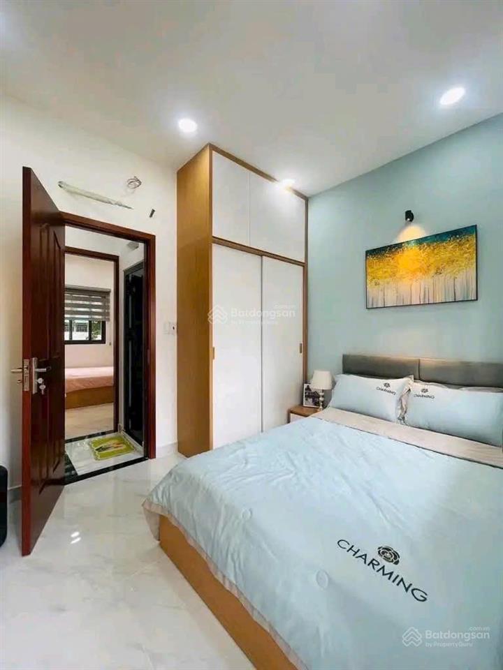 Hạ giá bán gấp nhà đường dương quảng hàm p6 gò vấp. 93,8m2 gần vincom plaza. cho thuê 20tr/th