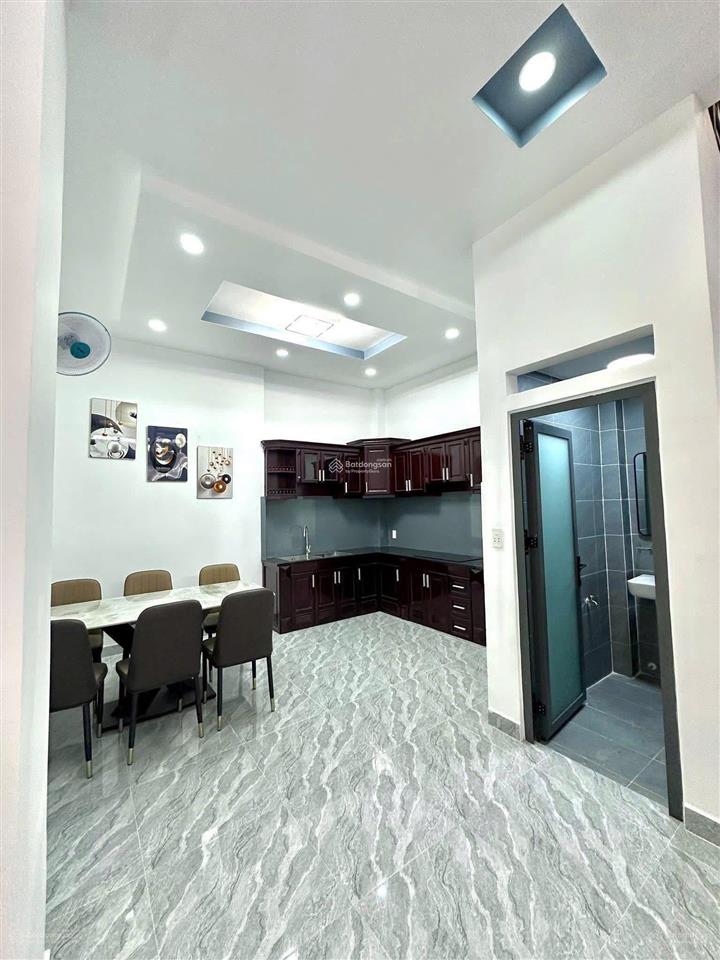 Đi định cư bán nhà trường sa p17 bình thạnh. 78,6m2 gần chung cư trường sa. cho thuê 20tr/th