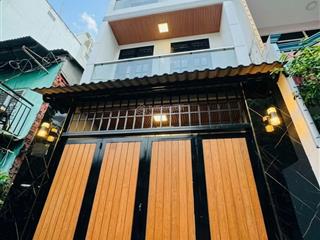 Bán gấp nhà giá tốt đỗ thị lời p11 quận 3. 71,3m2 gần chợ hoà hưng. đang cho thuê 20tr/th