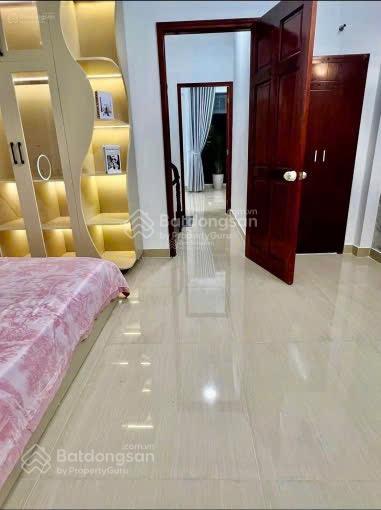 Kẹt tiền bán gấp nhà đường ô tô 6 mét phạm viết chánh p19 bình thạnh. 82,2m2. cho thuê 26tr