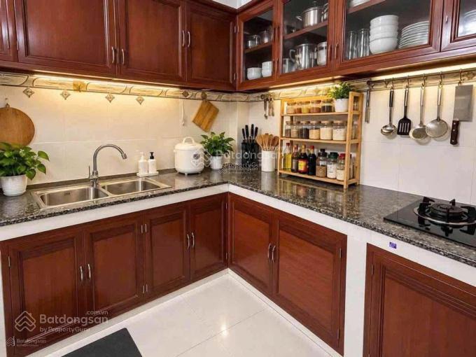 Chỉ 2 tỏi6 có nhà gần emart phan văn trị, đường ô tô huỳnh khương an 64m2. đang cho thuê 15tr/th