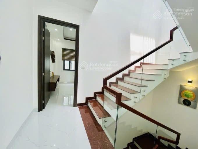 Cô thanh bán nhà đường phạm văn hai p3 tân bình. 78,5m2 gần chợ phạm văn hai. cho thuê 20tr/th