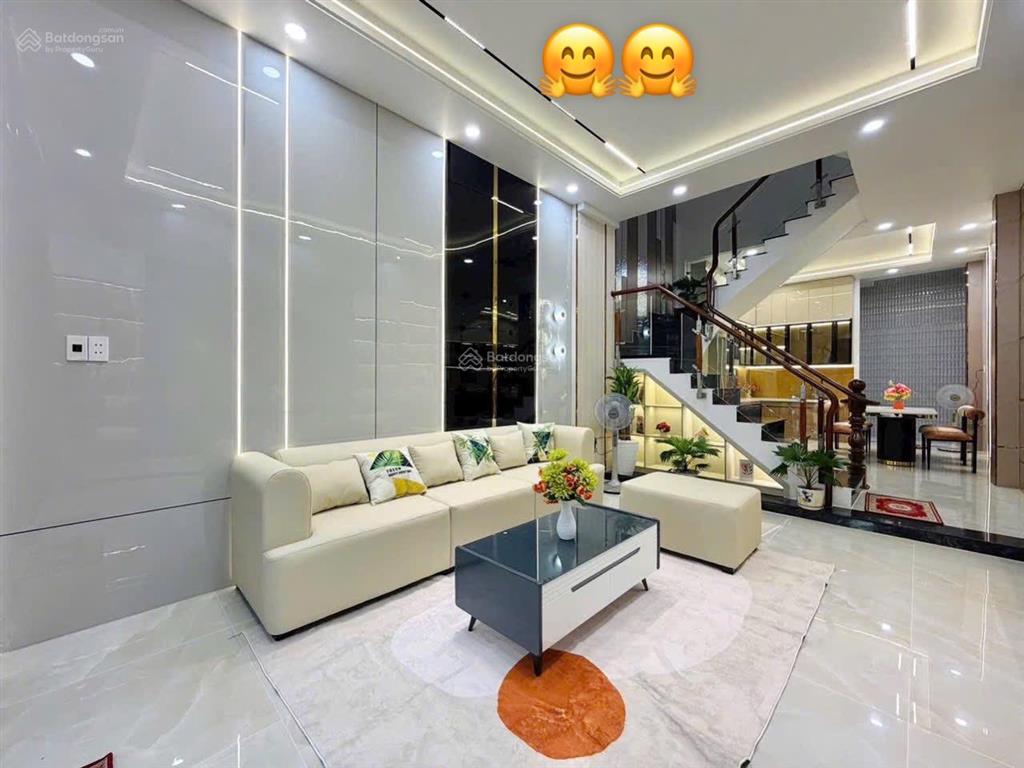 Chú dương cần tiền kinh doanh bán nhà nguyễn thái sơn p1 gò vấp. 3,990toi/76,5m2 gần dh công nghiệp