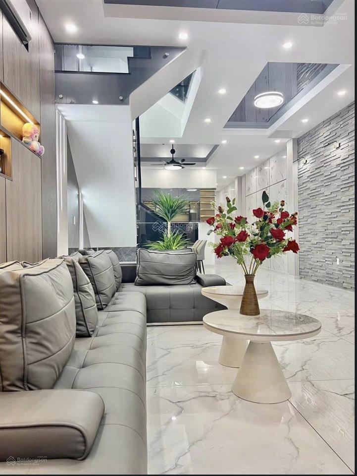 Nhà hiếm nguyễn bỉnh khiêm, p bến nghé, quận 1. 6,090ty/79,3m2. cho thuê 29tr gần nhà hát tp