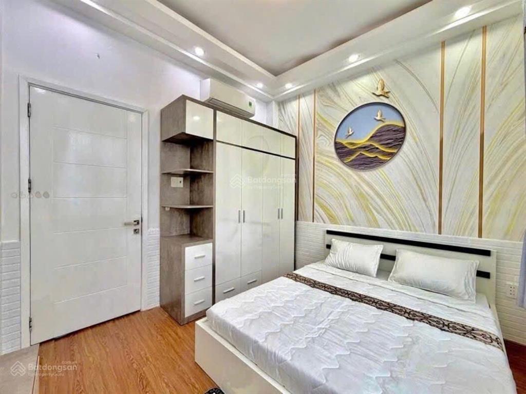Cô kim đi định cư cần bán gấp nhà lãnh binh thăng p12 q11. 4,460ty/74,8m2 gần trạm y tế p12 q11