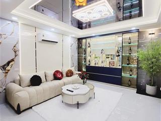 Cô thanh bán gấp đi định cư nước ngoài thành thái p14 q 10. giá 4,250ty/79,9m2. gần bv nhi đồng 1