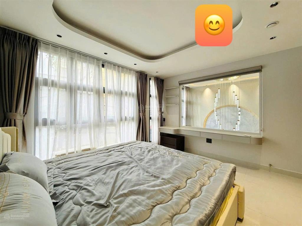 Cần bán nhà đường an dương vương, p2, quận 5. giá 4 tỏi/ 72,5m2. cho thuê 29tr. gần đh sài gòn