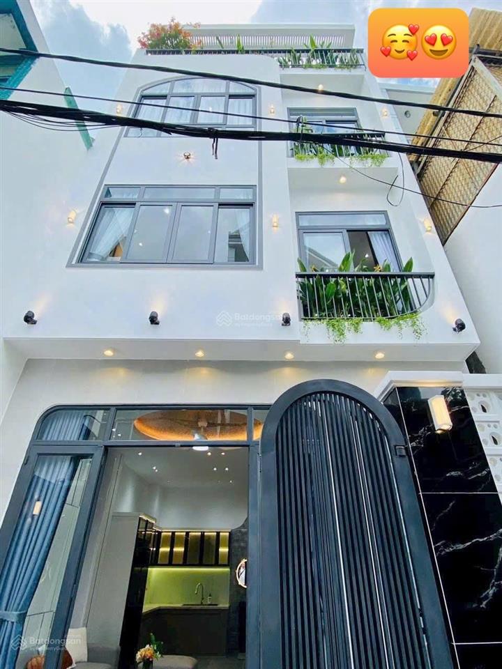 Cần bán nhà đường 3/2 p10, quận 10, gần bệnh viện nhi đồng 1. 4,390ty/dt 81m2. cho thuê 29tr/th