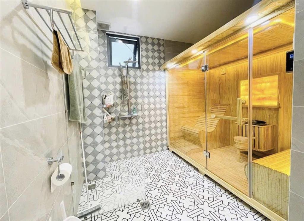 Nhà cực rẻ ngô tất tố, p19, bình thạnh. 79,3m2. cho thuê 35tr/tháng, gần đh công nghiệp