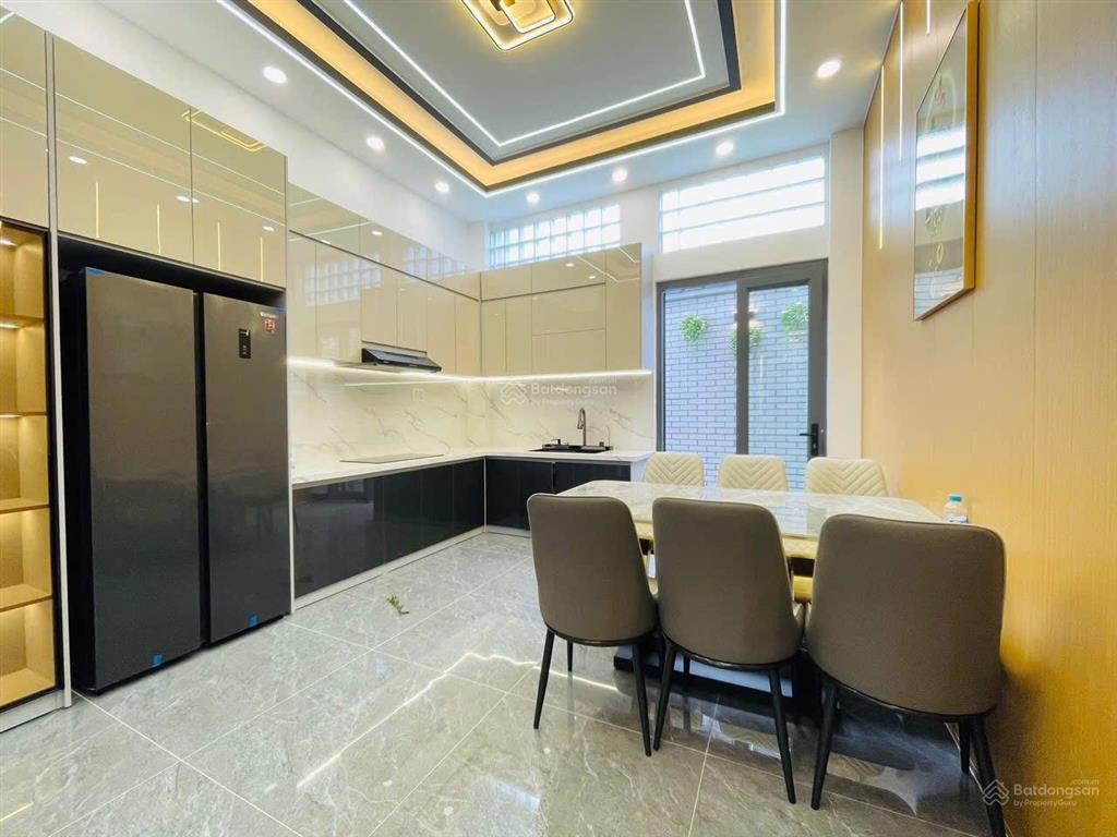 Cô kim bán nhà gấp đi định cư điện biên phủ p2 bình thạnh. 4,970ty/83m2 gần vòng xoay điện biên phủ