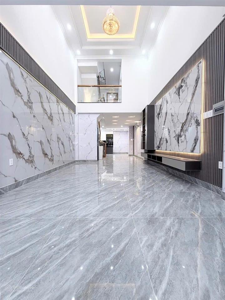 Giảm giá mạnh hàn hải nguyên p5 q11. giá 3,990ty/84m cho thuê 23tr/tháng  hợp đồng lâu dài.