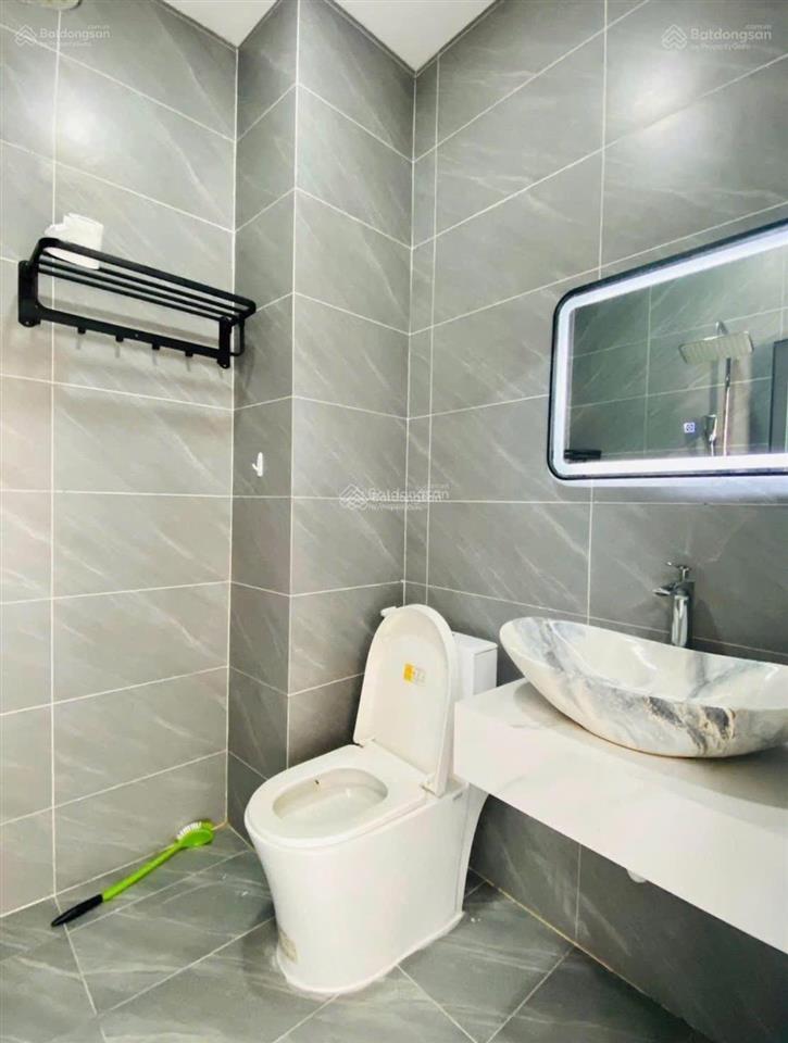 Giá tốt nhất mặt tiền huỳnh văn bánh p15 phú nhuận. 3,690ty/ dt 88m2 cách chợ phú nhuận 3 phút