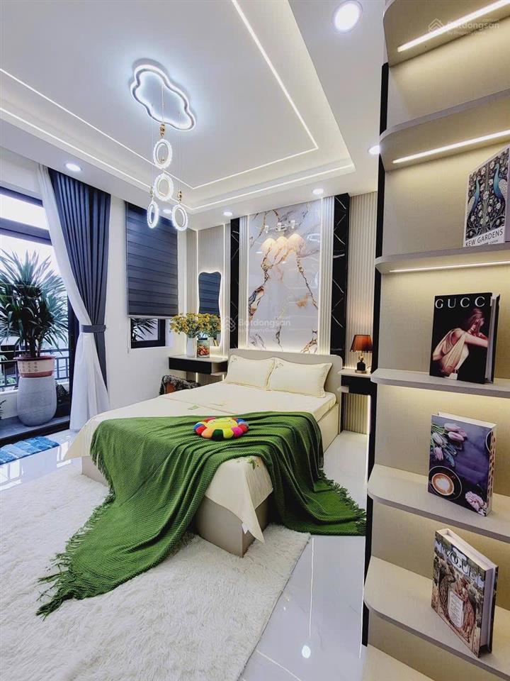 Nhà ngộp cần ra nhanh phan văn hân p17 bình thạnh. giá 4,7ty/dt 76,5m2 cách trường đh thuỷ lợi 5p