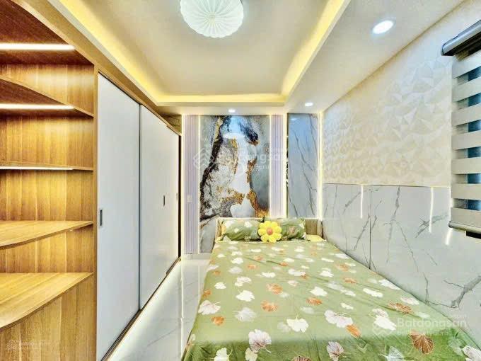 Giảm lấy lộc bán gấp nhà đinh công tráng, ptân định, quận 1. giá 5,4tỏi/90m2, cho thuê 40tr/tháng.