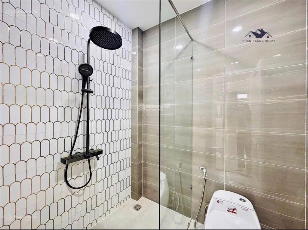 Cần ra hàng nhanh căn nhà đường trần thiện chánh p12 quận 10. giá 4,090ty/67,5m2. cho thuê 29 triệu