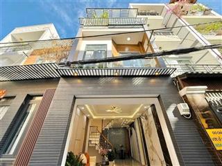 Hàng ngộp tại quốc lộ 13, phường hiệp bình chánh, thủ đức. 3,770tỷ/72m2, cách bv vạn phúc 500m.