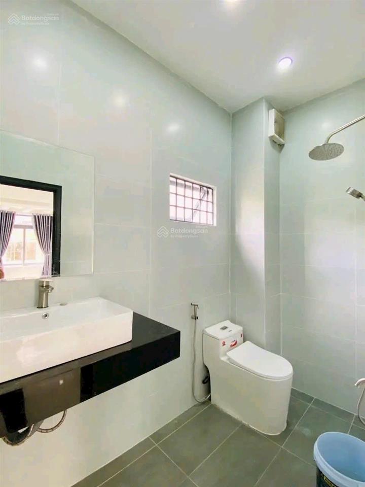 Cô thuỷ đi định cư cần bán nhà ql1a, p linh xuân, thủ đức. 3,570ty/68,8m2. cho thuê 16tr/tháng.