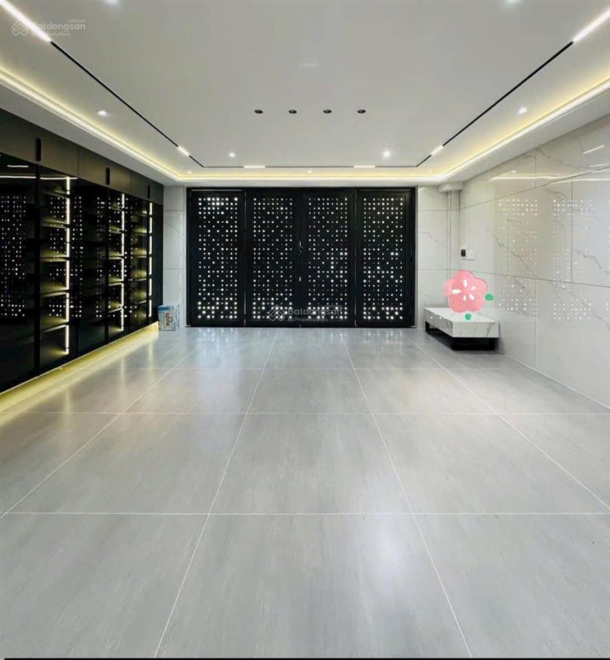 Hàng ngộp cần ra nhanh đường oto phạm ngũ lão, pbến thành, quận 1. 6,090toi/78,6m2, cho thuê 35tr/t