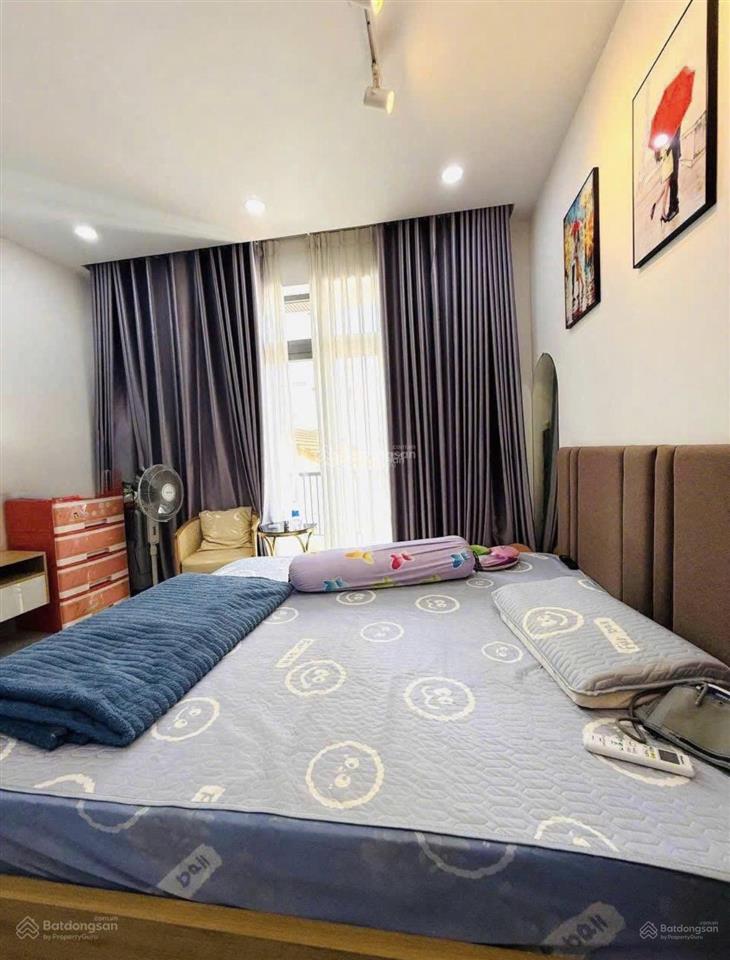 Nhà ngộp chỉ 3,680ty/90m2 bùi quang là p12 gò vấp ngay giao lộ bùi quang là và phan huy ích đi vào.