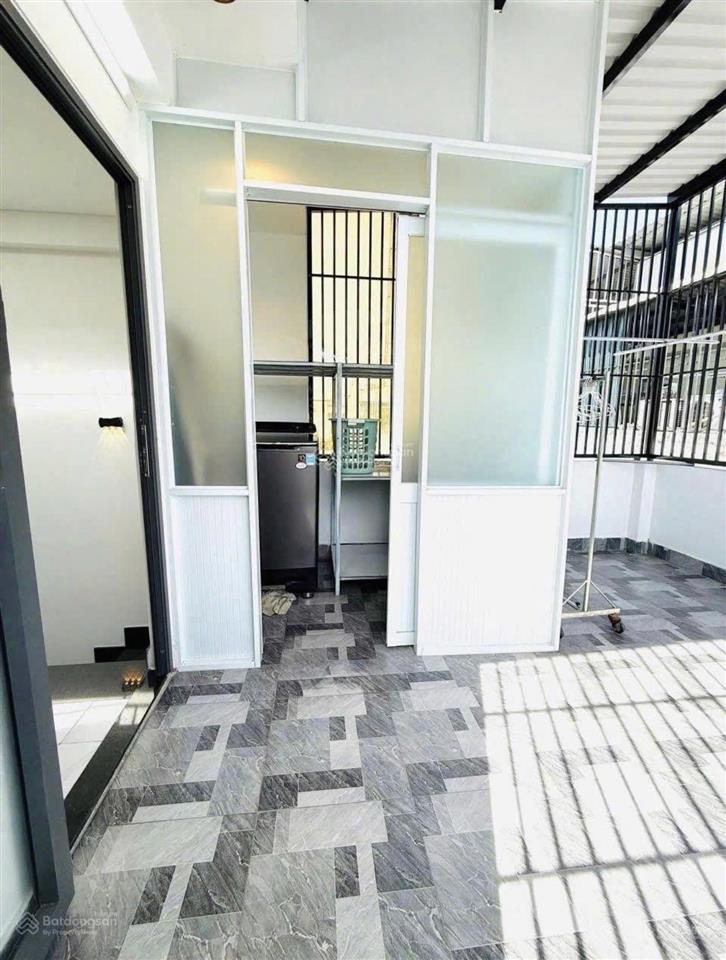 Nhà ngộp chỉ 3,680ty/90m2 bùi quang là p12 gò vấp ngay giao lộ bùi quang là và phan huy ích đi vào.