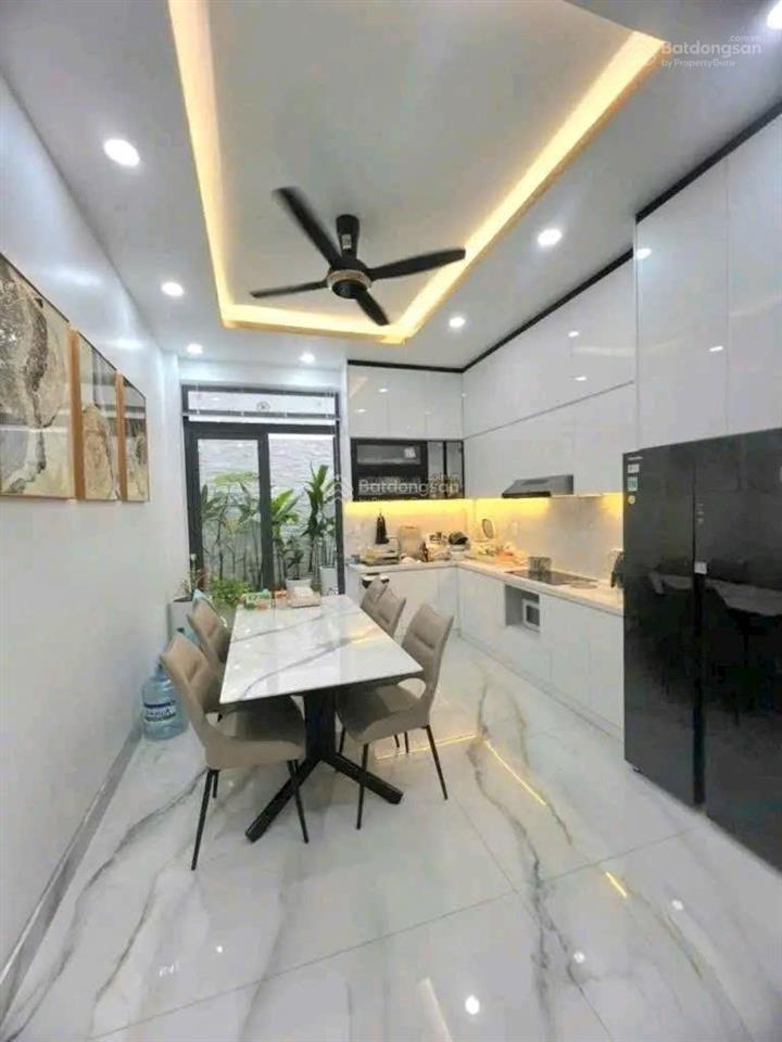 Cô duyên bán gấp đi định cư nhà lê quang sung  p2  quận 6, 3,260ty/77,4m2  cho thuê 23 triệu/th