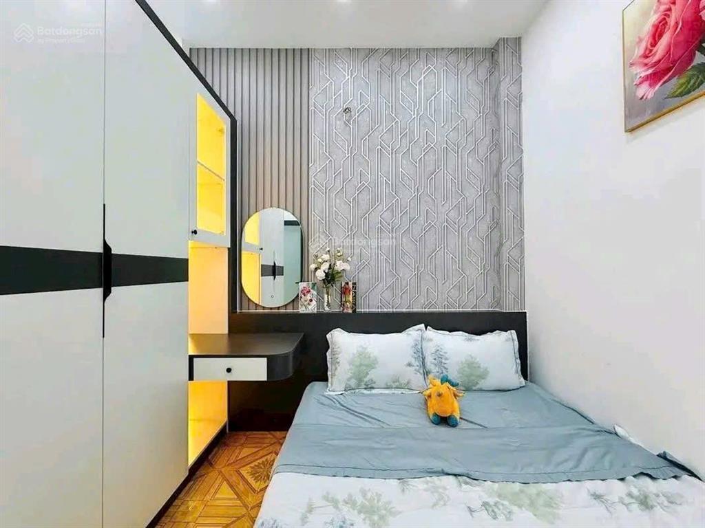 Cô duyên bán gấp đi định cư nhà lê quang sung  p2  quận 6, 3,260ty/77,4m2  cho thuê 23 triệu/th