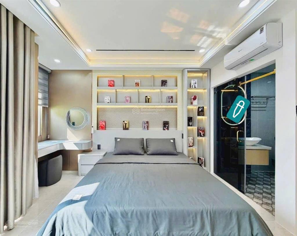 Cô tư bán nhà chia tài sản cho con cách mạng tháng tám, p11, q10. 4,590tỷ/78,6m2 gần chợ hoà hưng.