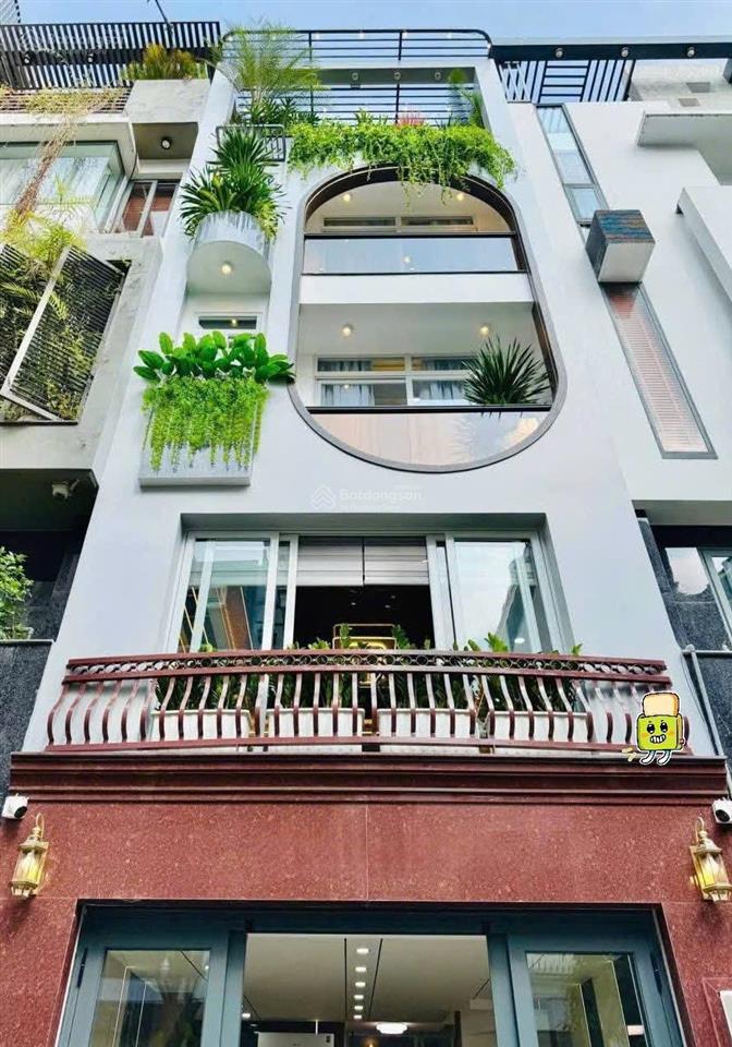 Cô tư bán nhà chia tài sản cho con cách mạng tháng tám, p11, q10. 4,590tỷ/78,6m2 gần chợ hoà hưng.