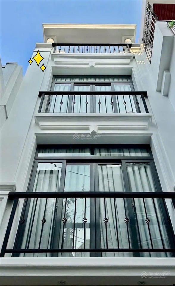 Chính chủ bán gấp nhà hoàng minh giám, p9, phú nhuận. 4,090tỷ/72m2 cách công viên gia định 300m.