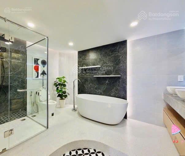 Hàng ngộp đường oto nhà hoàng diệu 2, plinh chiểu, thủ đức. 3,990tỏi/75m2 cho thuê 20tr/tháng.