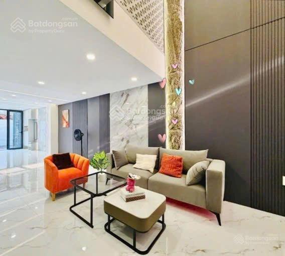 Hàng ngộp đường oto nhà hoàng diệu 2, plinh chiểu, thủ đức. 3,990tỏi/75m2 cho thuê 20tr/tháng.