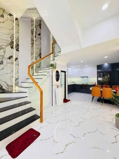 Hạ giá bán nhanh nhà đường lê văn sỹ, phường 14, quận 3. dt 86m2. cho thuê 25tr/tháng