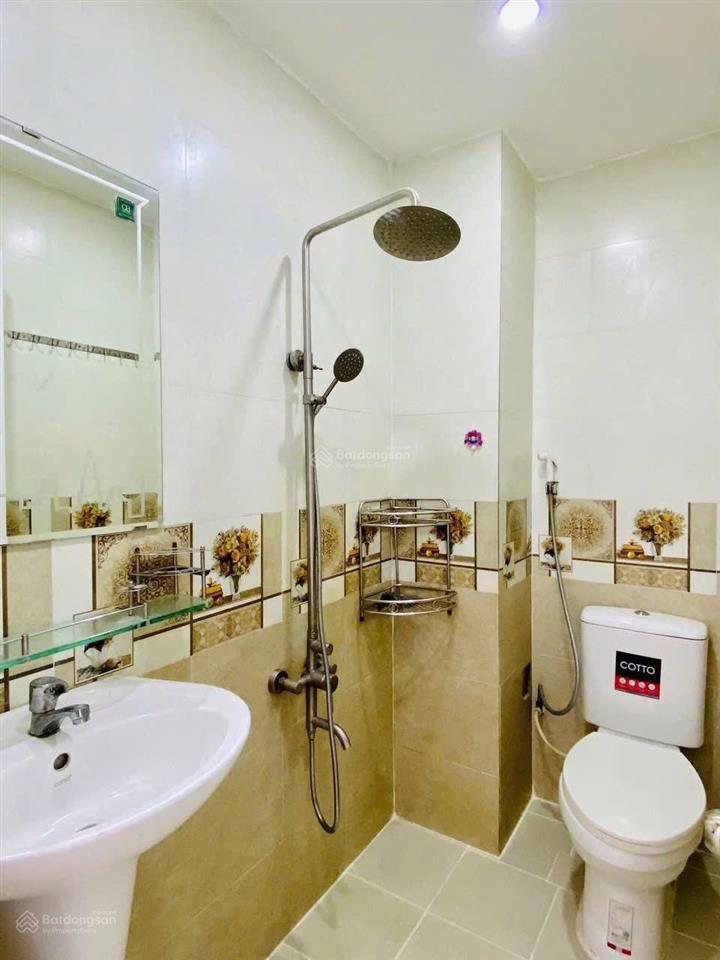 Cô thanh bán gấp đi định cư nước ngoài thành thái p14 q10. 75,2m2. gần bv nhi đồng 1