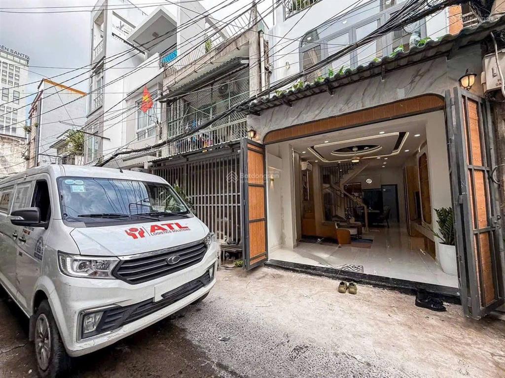 Cô tư bán nhà gấp đi định cư võ thị sáu, p5, quận 3. dt 81,6m cách dinh độc lập 3 phút