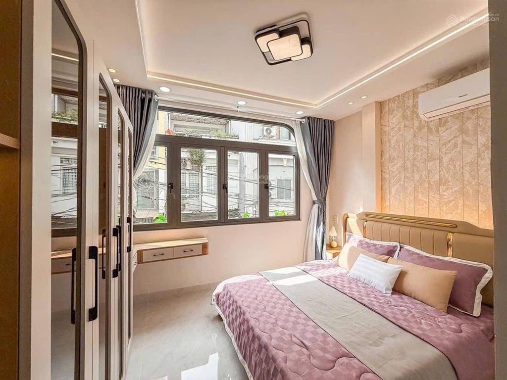 Cô tư bán nhà gấp đi định cư võ thị sáu, p5, quận 3. dt 81,6m cách dinh độc lập 3 phút