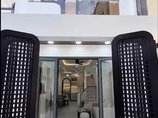 Giảm giá bán nhanh nhà nguyễn thị nhỏ, phường 10, quận 6. cho thuê 20tr/tháng gần bến xe chợ lớn.