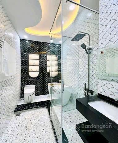 Bán gấp nhà đ tân phước, p6, quận 10. 3,880ty/72m2 gần bệnh viện đại học y dược, cho thuê 23tr/th